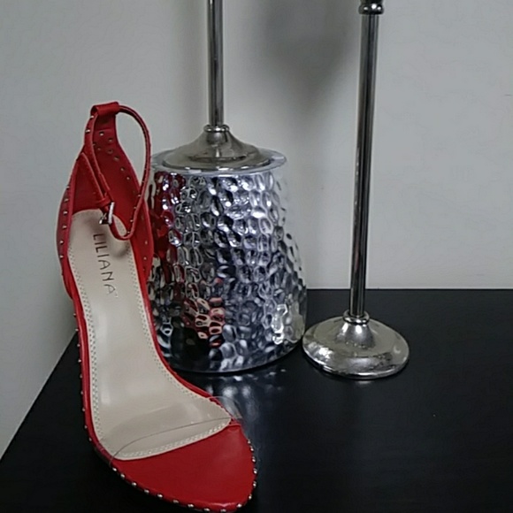 Stiletto heel - Picture 2 of 3